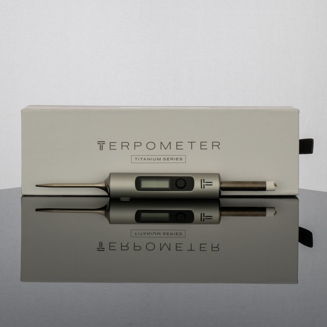 http://www.headdyglass.com/cdn/shop/products/the-terpometer-titanium-series-at-theterpometer-hg-502460.jpg?v=1704130718