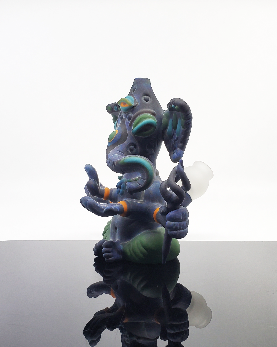 Creep Glass Krishna – Unique Handcrafted Heady Glass Dab Rig