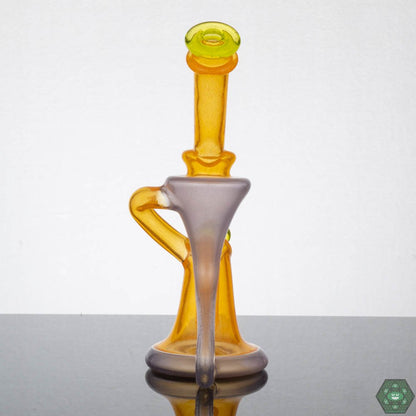 Kilo Glass Recycler #3 – 7.5-inch height with single uptake and drain for smooth filtration.